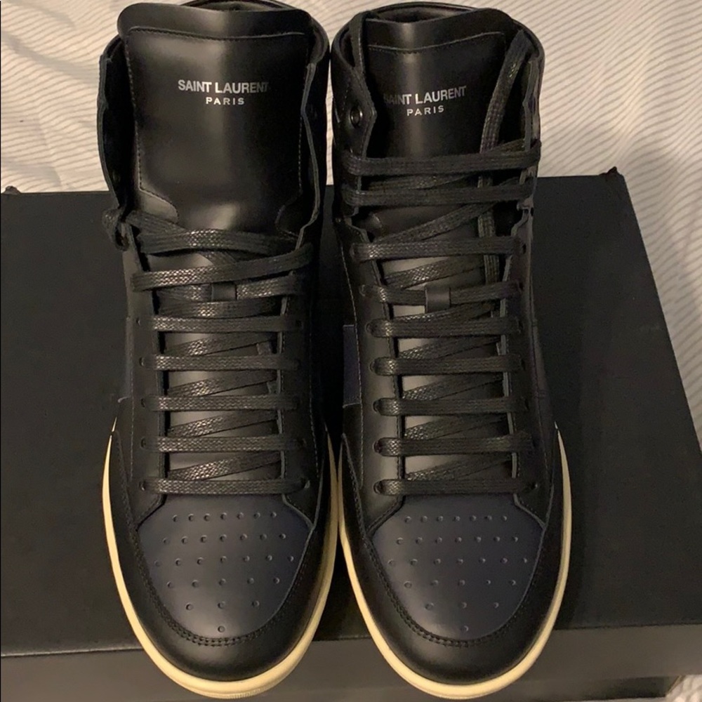 Saint Laurent Classic Men shoe